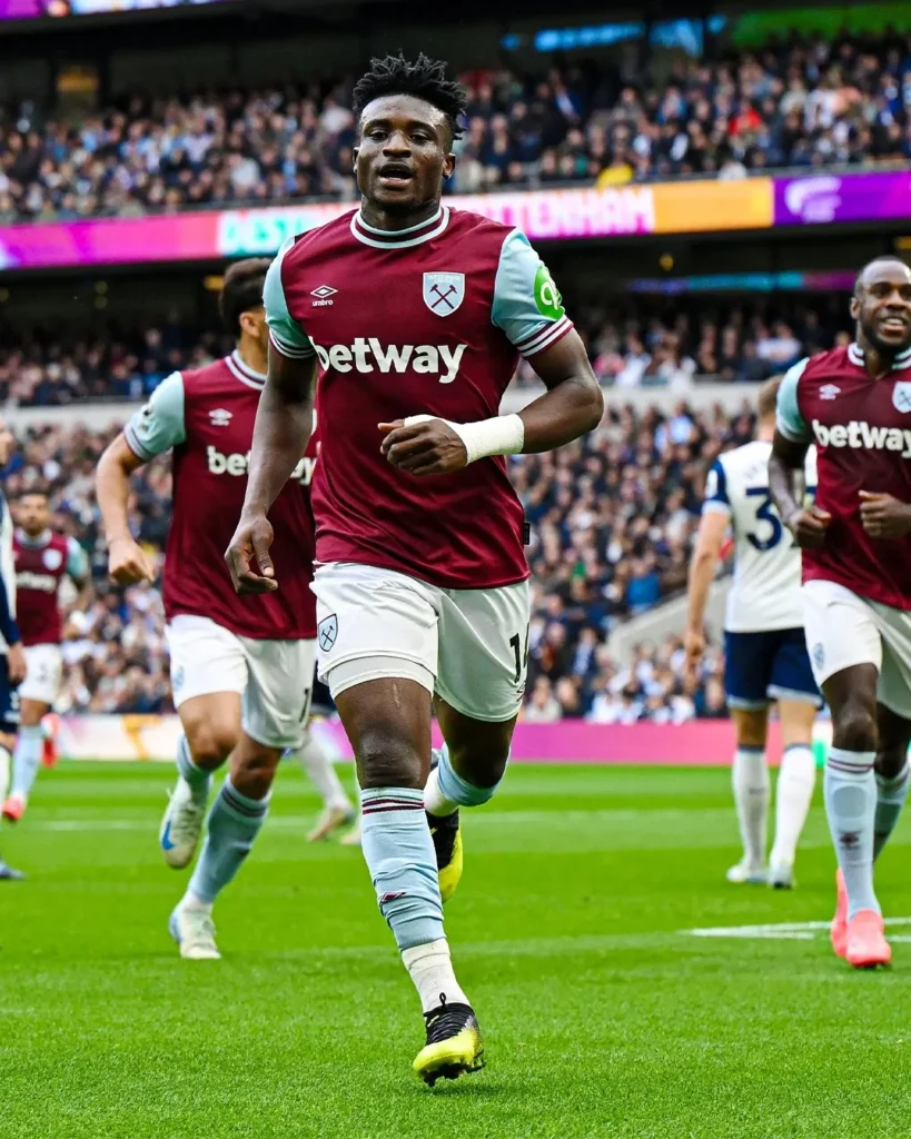 West Ham star the subject of interest from Premier League clubs