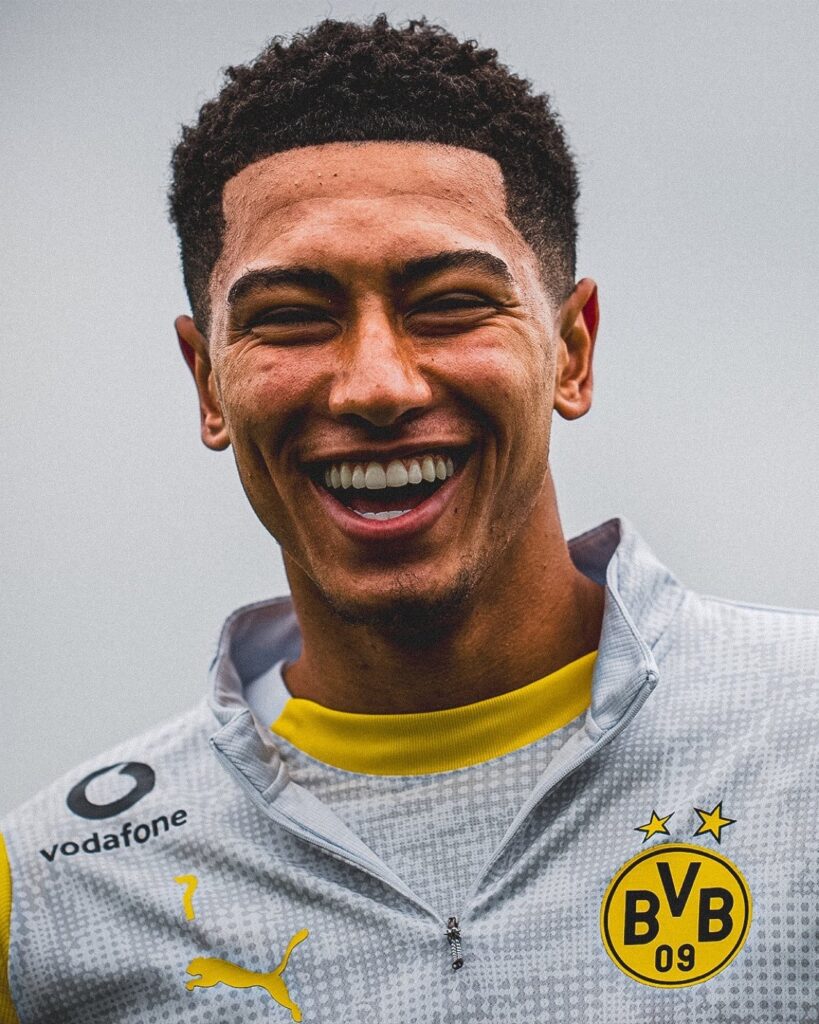 Jobe Bellingham môže v januári opustiť Dortmund a vrátiť sa do Anglicka